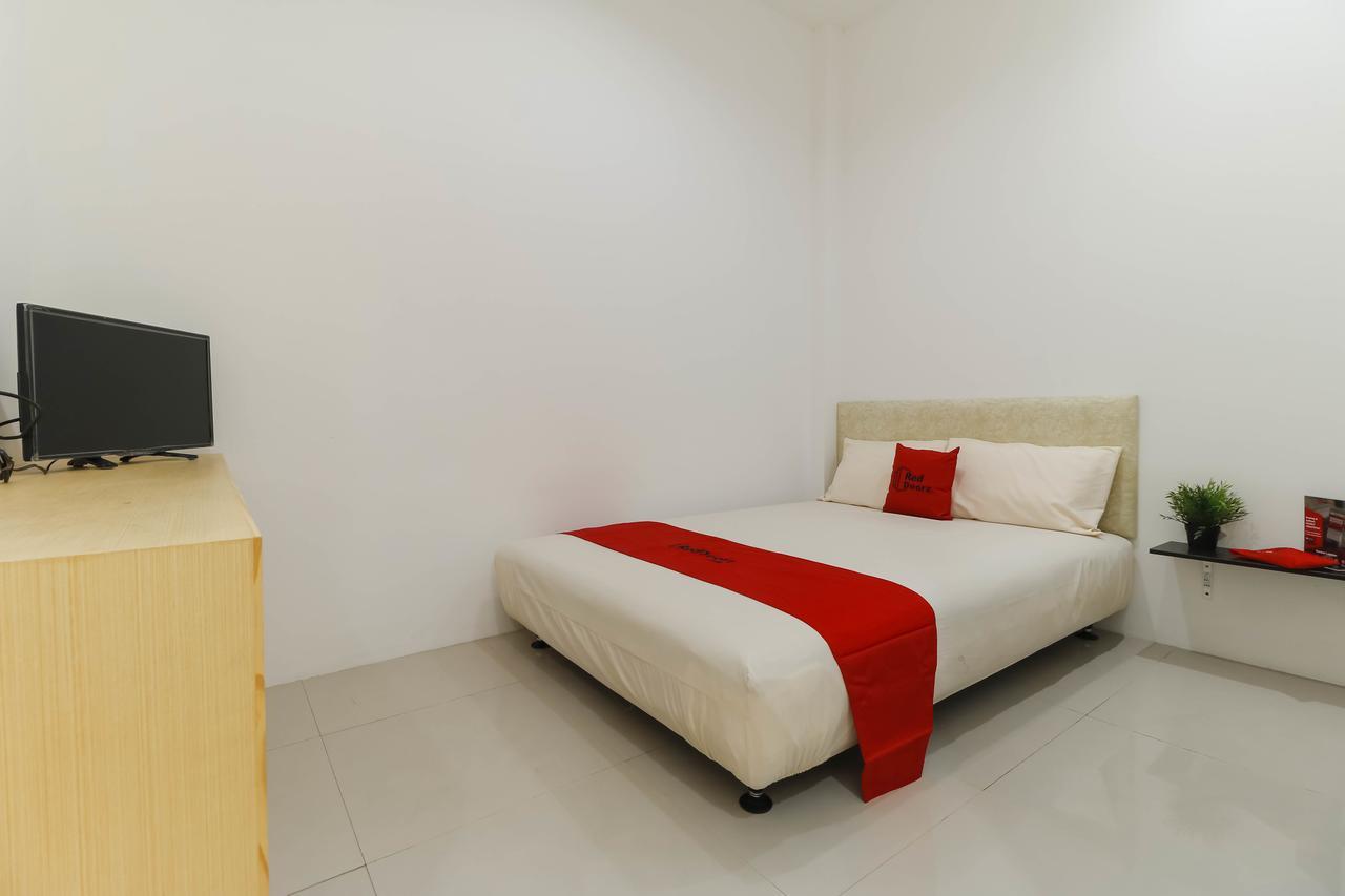 Reddoorz Plus @ Kapuk Business Park Cakarta Dış mekan fotoğraf